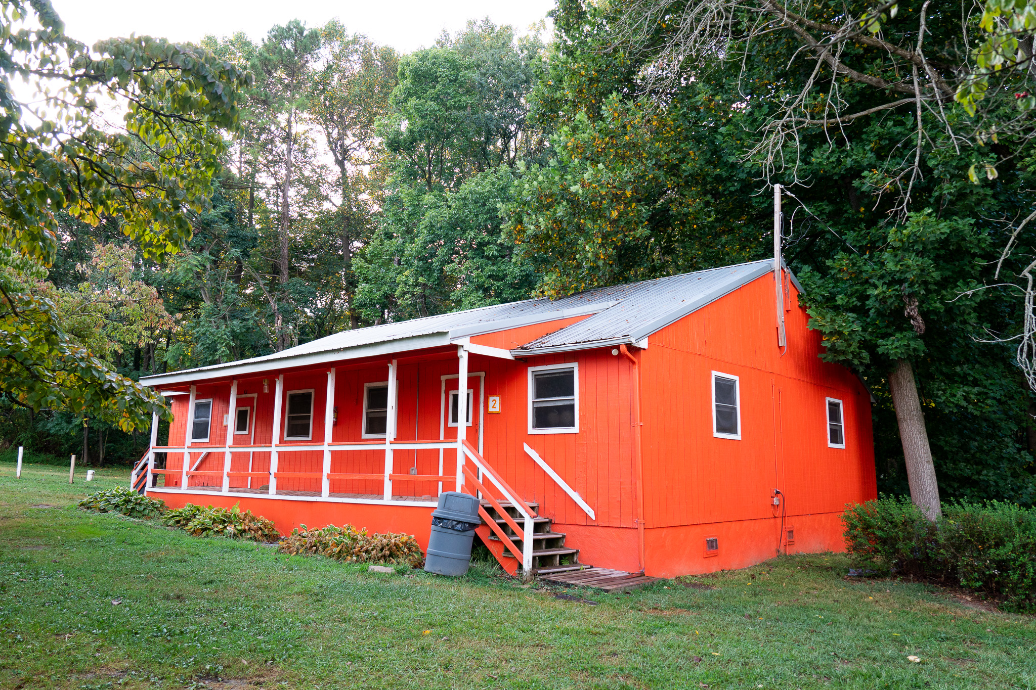 outside view of cabin